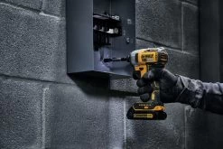 DeWalt® 20V MAX Brushless Impact Dr Kit