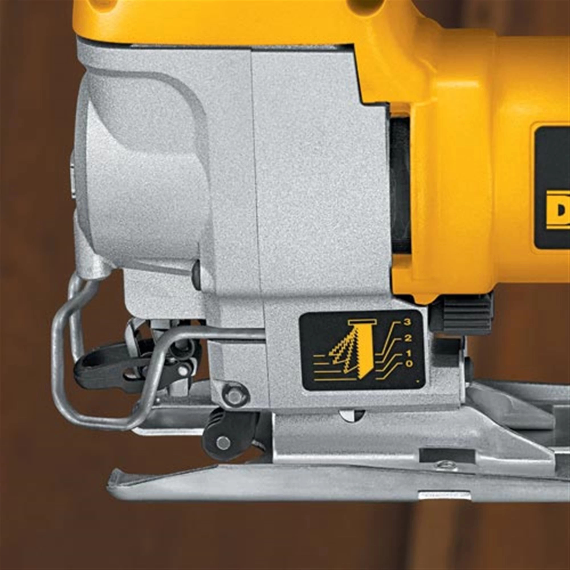 DeWalt® 5.5 Amp Orbital Jig Saw 5 DeWalt® 5.5 Amp Orbital Jig Saw - Image 3